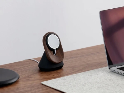 Image of product MagSafe iPhone Stand by Oakywood
