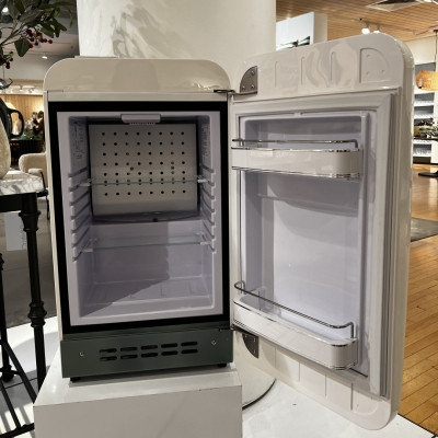 Image of product Retro-Style Refrigerator by Smeg