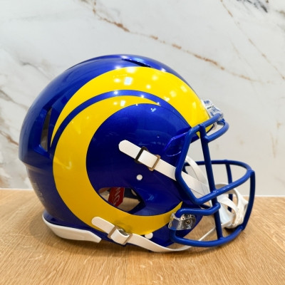 Image of product Speed Authentic Helmet by Riddell