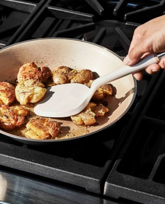 Image of product The Soft-Edge Turner by Material Kitchen
