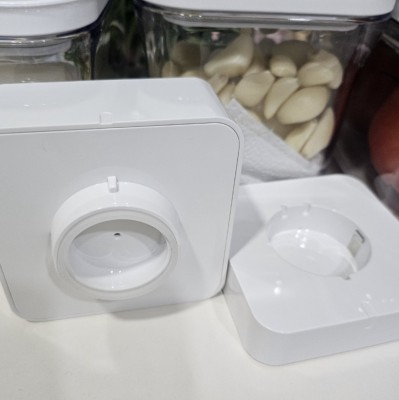 Image of product Vacuum Sealer Machine by Vakuen