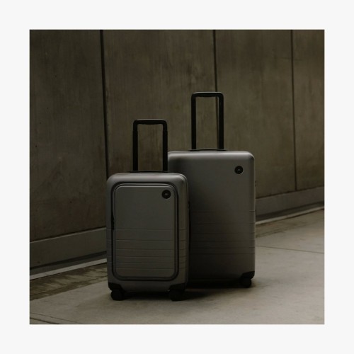 Image of product Expandable Carry-On by Monos