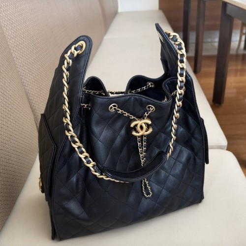 Image of product 25 Medium Handbag by Chanel