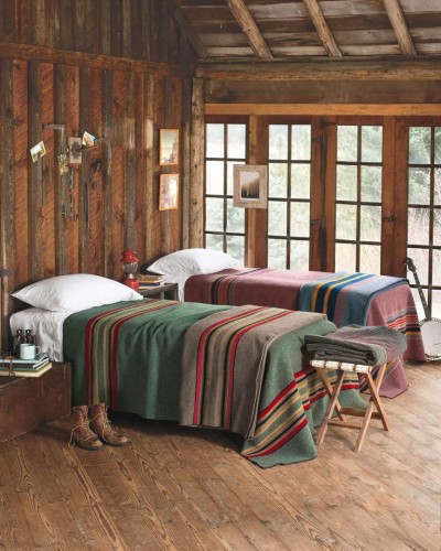 Image of product Yakima Camp Wool Blanket by Pendleton