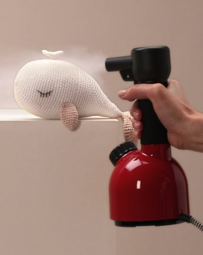 Image of product IGGI Handheld Steamer by Laurastar