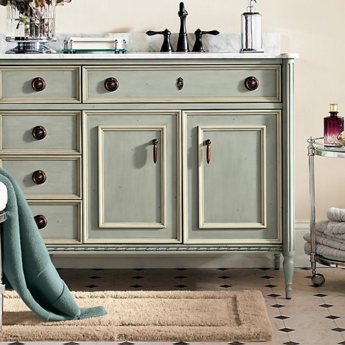 Image of product Resort Collection™ Skid-resistant Bath Rug by Frontgate