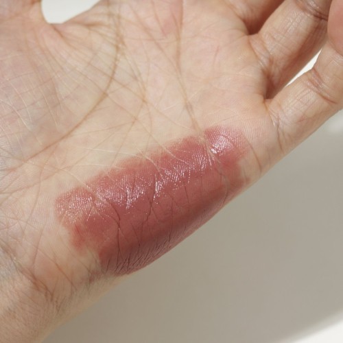 Image of product Pocket Blush Buildable Hydrating Cream Blush by rhode