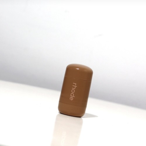 Image of product Pocket Blush Buildable Hydrating Cream Blush by rhode