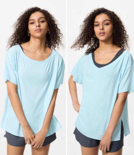 Image of product AIRism Relaxed V-Neck Tee by Uniqlo