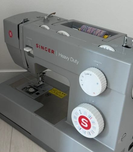 Image of product Heavy Duty 4423 by Singer