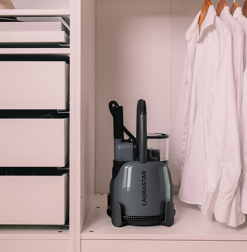 Image of product Izzi Plus Steamer by Laurastar